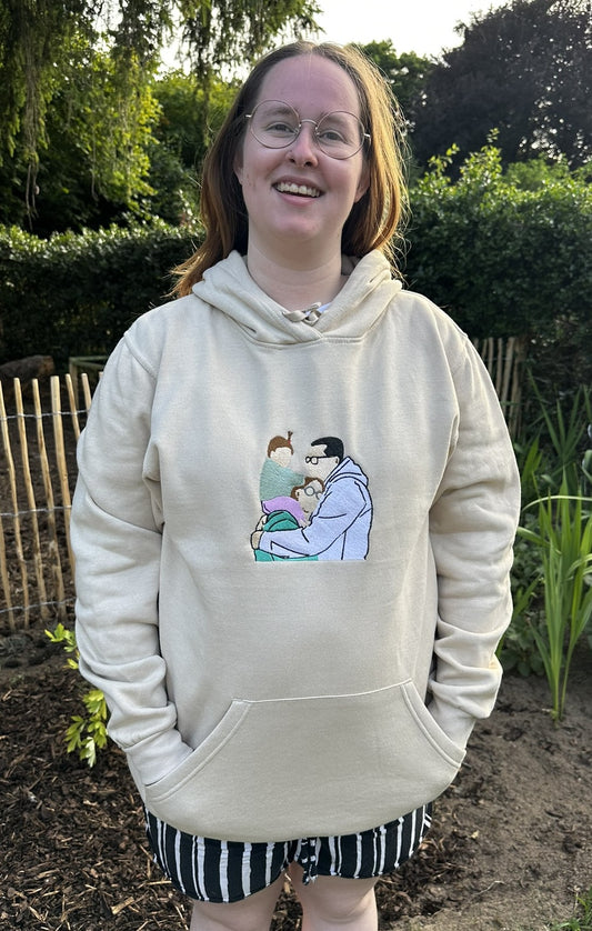 Trui met ingekleurde lijntekening