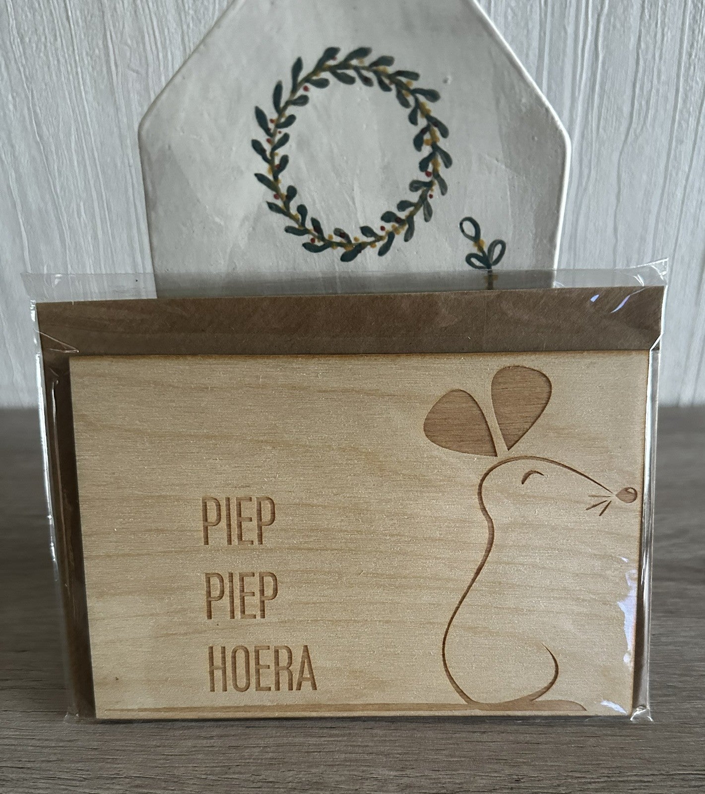 Houten wenskaart Piep Piep Hoera